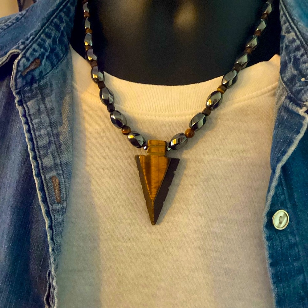 Men’s Tiger Eye Arrowhead Hematite Necklace🏹